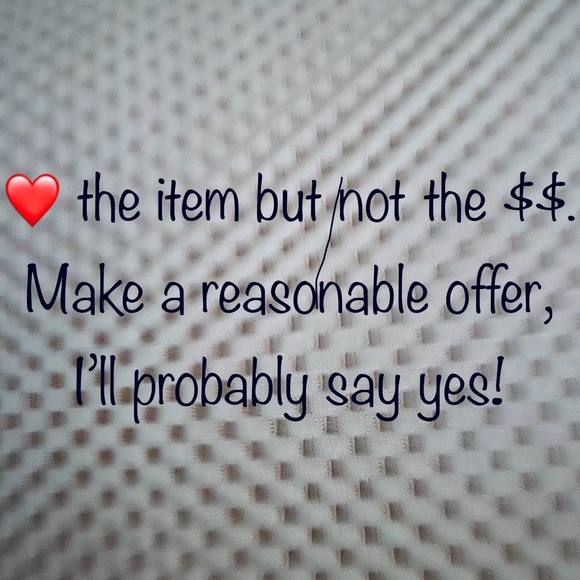 Meet your Posher, Hi I’m Danielle - Picture 2 of 3